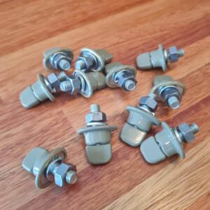 Fastner for jump seat and softtop