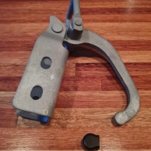Spare tyre carrier latch rubber stop