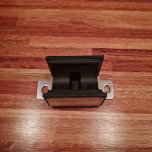 Sparewheel carrier rubber holder guide