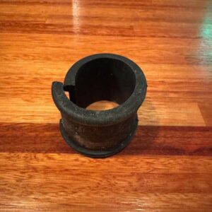 Rubber around steering column (grommet)