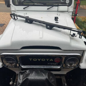 Dash tray with cup holders and two usb ports - fine grain powdercoated