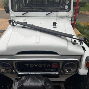 Dash tray with cup holders - fine grain powdercoated