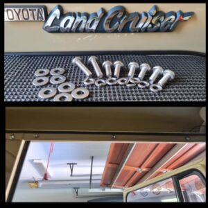 Top brace screw set between windscreen and backpanel set of 8