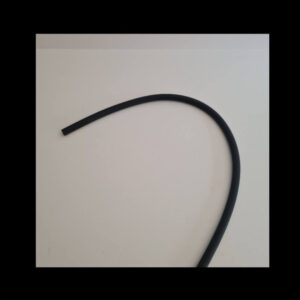 Hose from reservoir to radiator