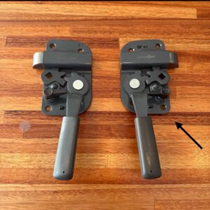 Inside door handle - lock mechanism set - right hand - aftermarket