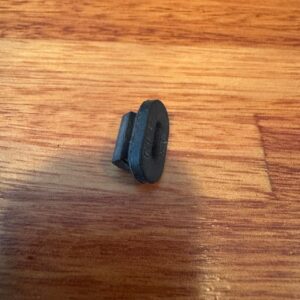 Backing plate plug small FJ/HJ dustcover