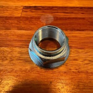 Handbrake drum inside shaft nut