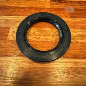 Rear diff side shaft oil seal semi floating