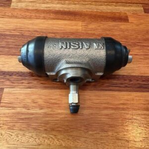 Rear drum slave cylinder post 80