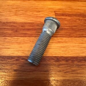 Wheel stud drum brake